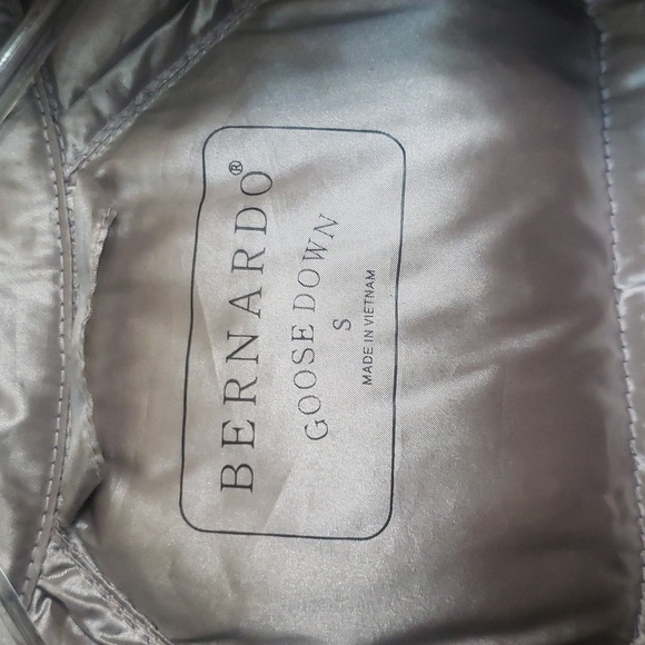 Bernardo navy blue quilted goose down woman. Vest size S - Picture 5 of 6